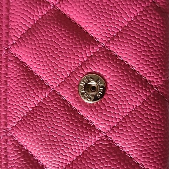 22A Chanel Classic Flap Card Holder w Gold HW - Picture 7 of 10